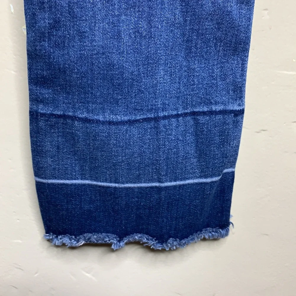 OLD NAVY Boot-Cut Distressed Released Frayed Hem Whiskered 5 Pocket Denim 14 G